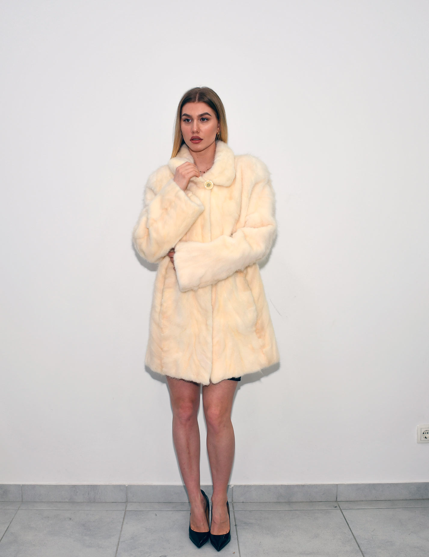 2 Midle fur coat Vizon 80cm all size 780e