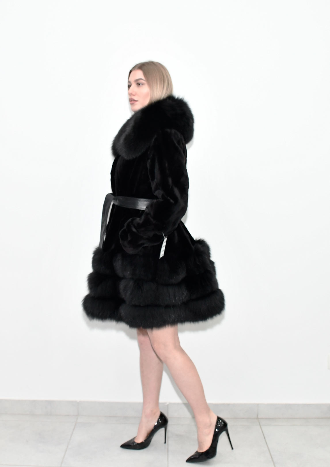 2 Midle fur coat mink and fox Black 90cm all size 880e