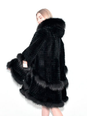 Midle fur coat bieber cuted duble hood 80 cm Black